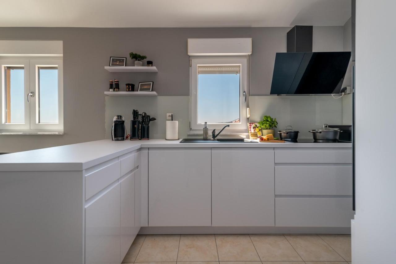 Apartment No. 8 Трогир Экстерьер фото
