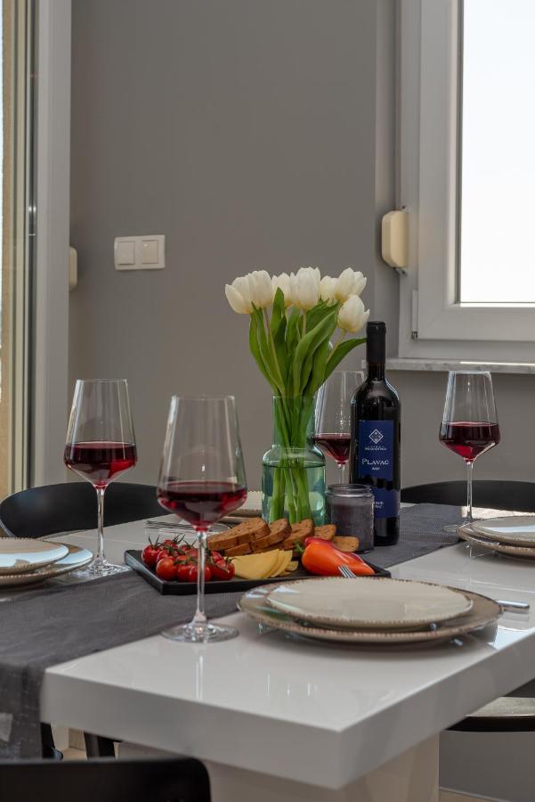 Apartment No. 8 Трогир Экстерьер фото