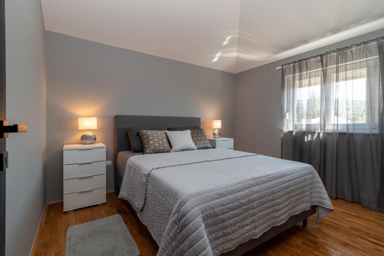 Apartment No. 8 Трогир Экстерьер фото