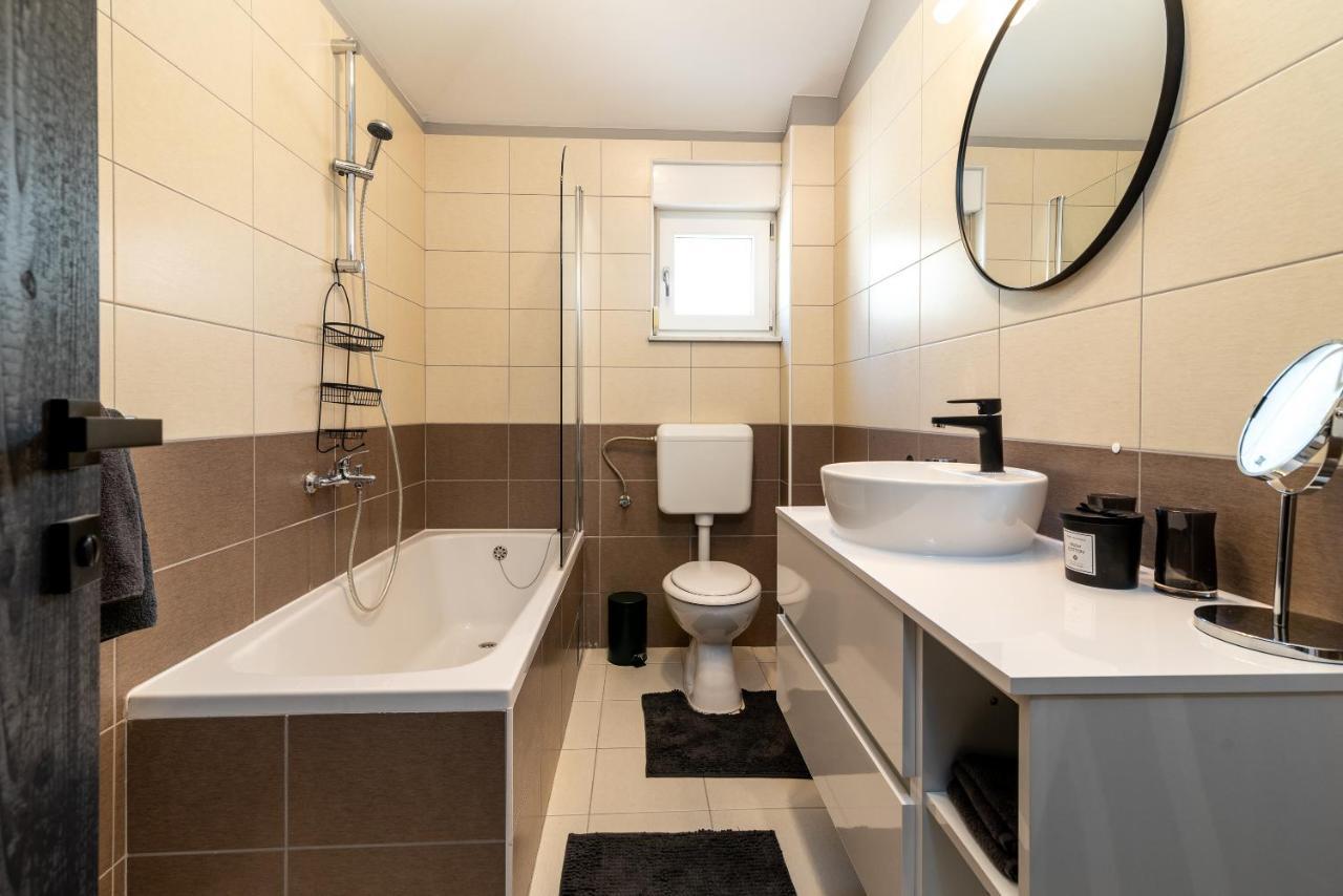 Apartment No. 8 Трогир Экстерьер фото